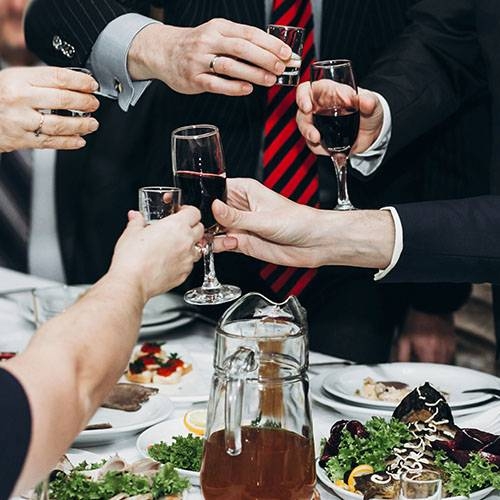 Soirée d'Entreprise - IDévènements - Évènementiel - Solution pour tous les évènements - Location de matériels - top restaurant Marseille